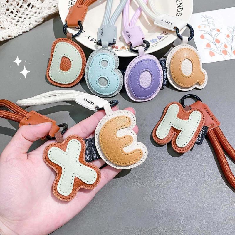 26 Alphabet PU Leather Keychai - Monogram Keychain Leather 评论和价格